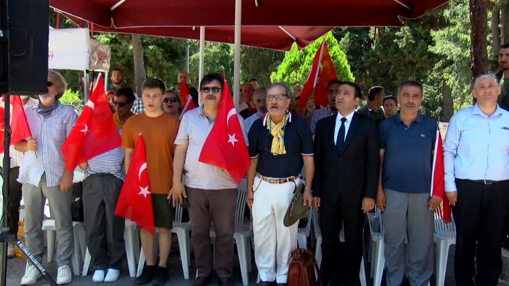 Milli Mücadele kahramanı Kara Fatma mezarı başında anıldı