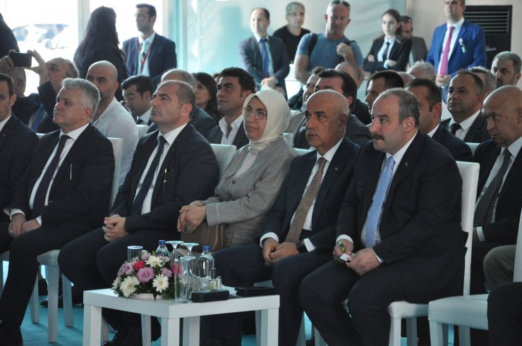 Varank: 'Türkiye'de üretim yok' diyenlere, icraatla cevap veriyoruz