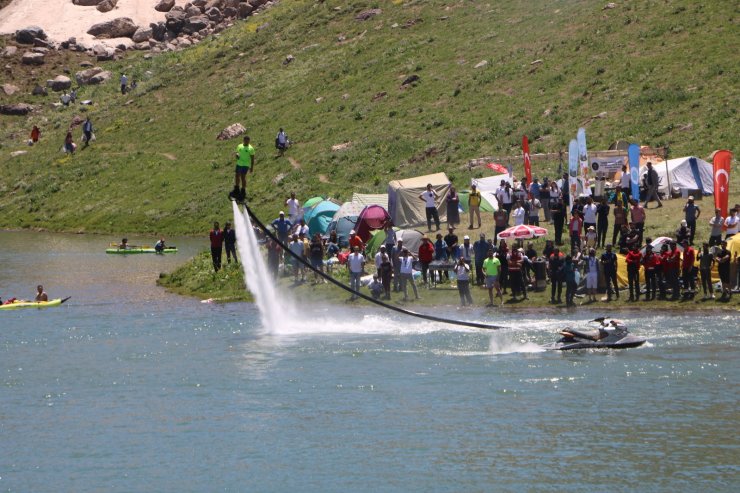 Terörden arındırılan Sat Buzul Gölleri 4'üncü festivale ev sahipliği yapıyor