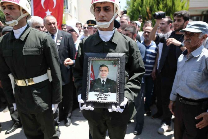 Şehitten geriye yürek burkan mesaj kaldı, o arkadaşı konuştu