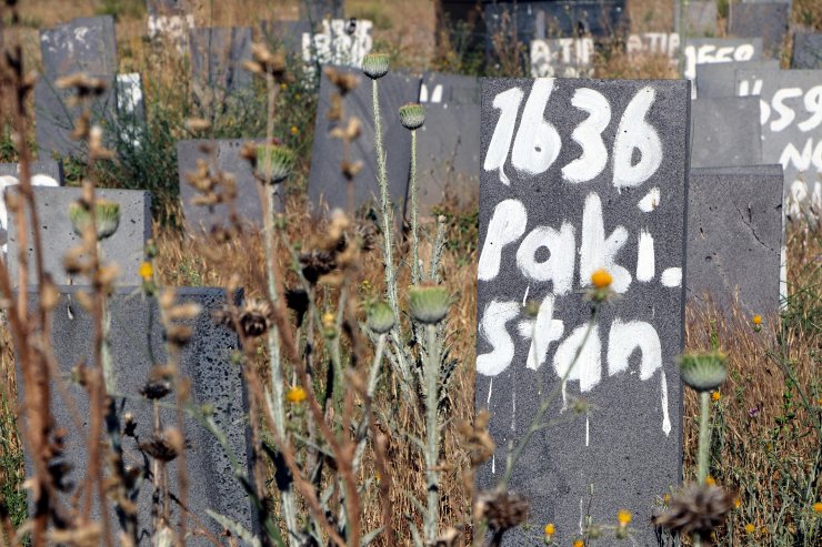 Van'nın isimsiz 255 mezarı