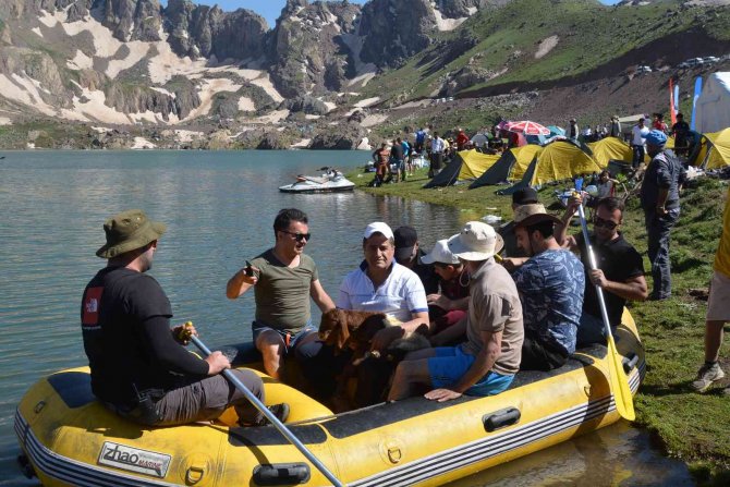 3500 rakımda kar banyosu