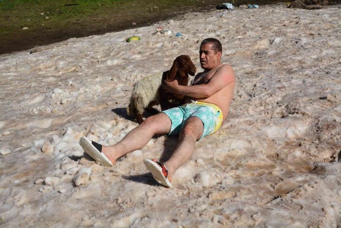 3500 rakımda kar banyosu