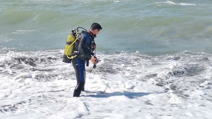Denizde akıntıya kapılan Resul, kayboldu
