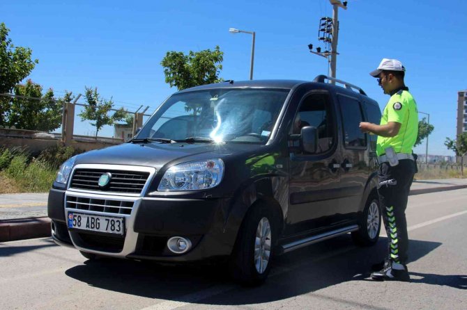 Dronlu denetimde kırmızı ışık ihlali yapan sürücülere ceza