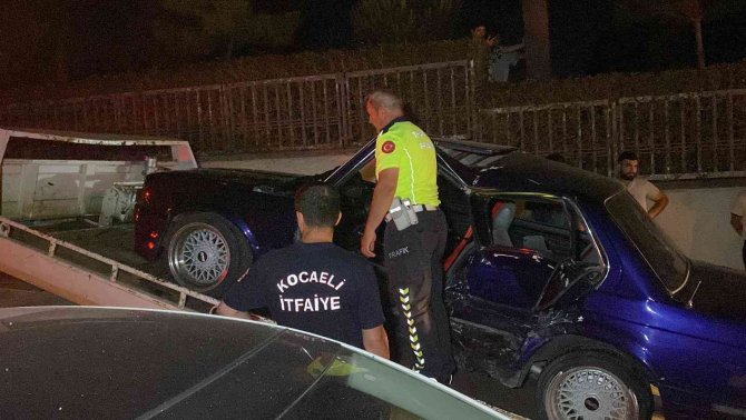 İki otomobil çarpıştı: 1’i ağır 2 yaralı