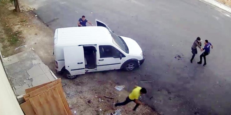 Kablo hırsızlarına suçüstü; o anlar kamerada