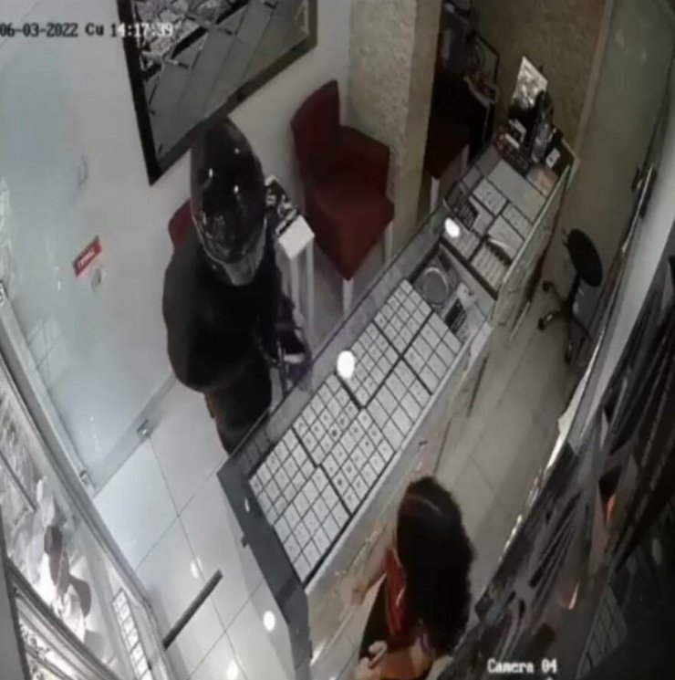 Kuyumcu soygun girişimini şüphelisi 1 ay sonra yakalandı  