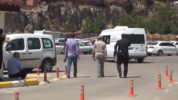 Sokak ortasında bıçaklanan İbrahim, hastanede öldü