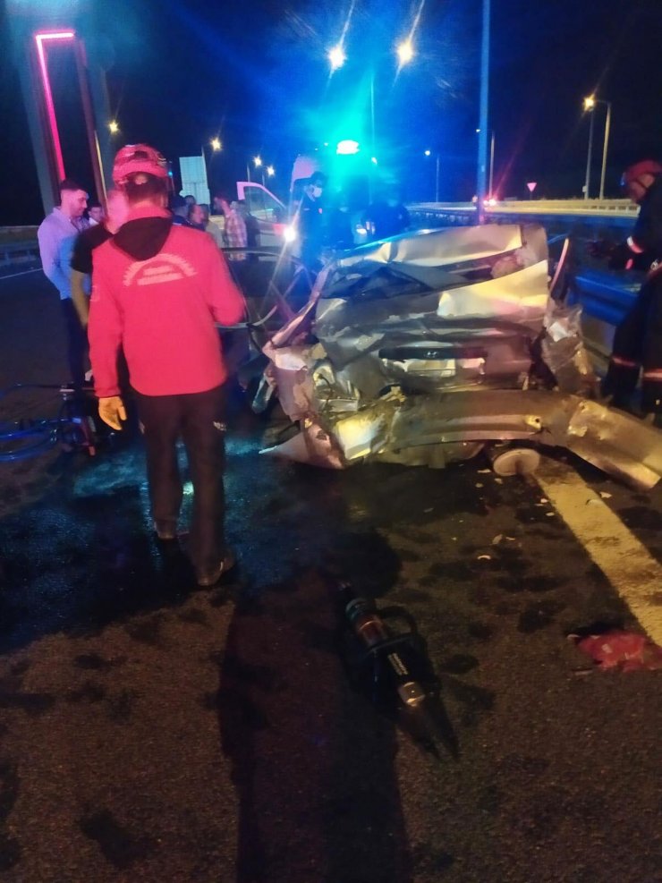 Balıkesir'de katliam gibi kaza: 2'si çocuk 5 ölü, 2 yaralı