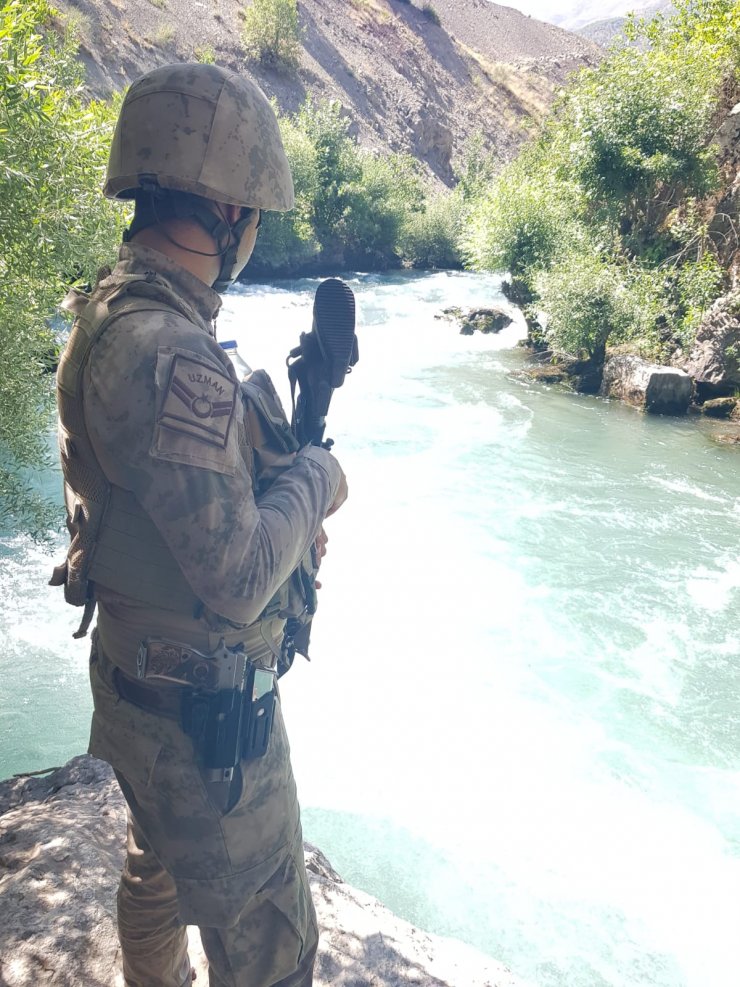 Çayda kaybolan hemşireyi arama çalışmalarında 25'inci gün