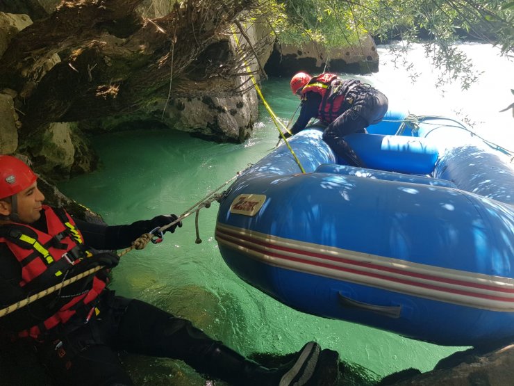 Çayda kaybolan hemşireyi arama çalışmalarında 25'inci gün