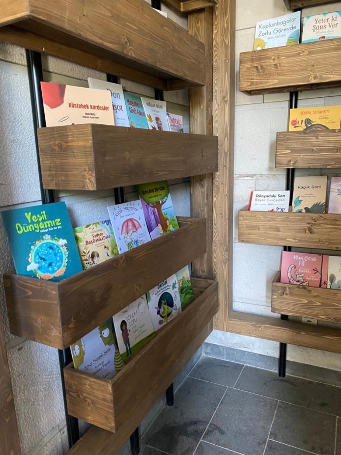 Datça’dan 279 kitap İzmir’deki tohum merkezine gönderildi