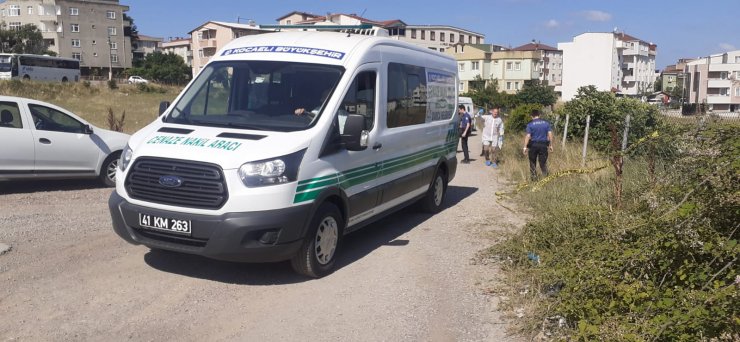 Erkek cesedi bulundu; başından tek kurşunla vurulmuş