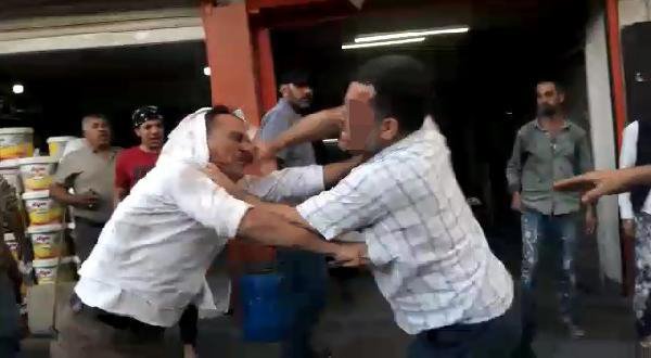 İki grup arasındaki kavga