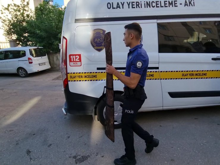 'Kavga etmesin' diye annesi kapıyı kilitleyince balkondan ateş edip öldürdü