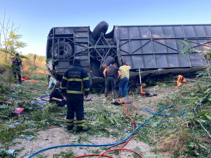 Kırklareli'de yolcu otobüsü devrildi: 6 ölü, 25 yaralı
