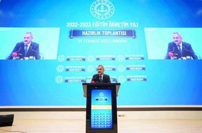 Milli Eğitim Bakanı Özer: “700 milyonluk yatırıma start veriyoruz”