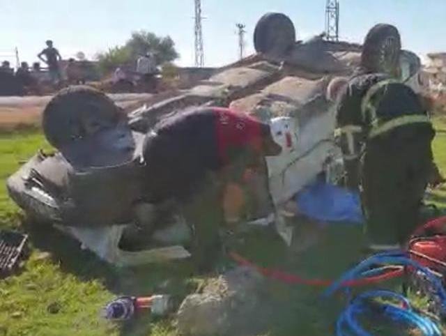 Şanlıurfa'da otomobil devrildi; baba öldü, oğlu ağır yaralı