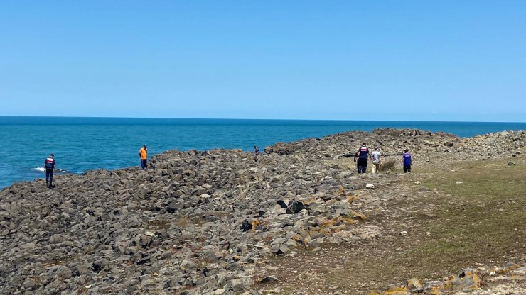 Sinop’da denizdeki ceset, selde sürüklenen mezara aitmiş
