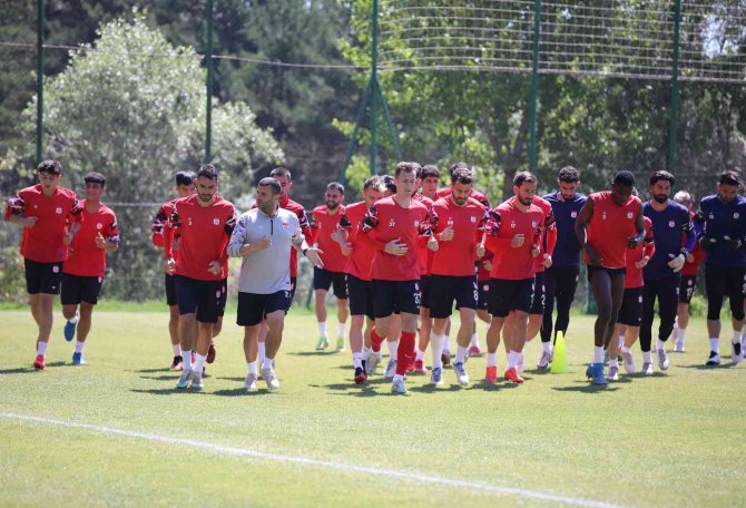 Sivasspor hücum çalıştı