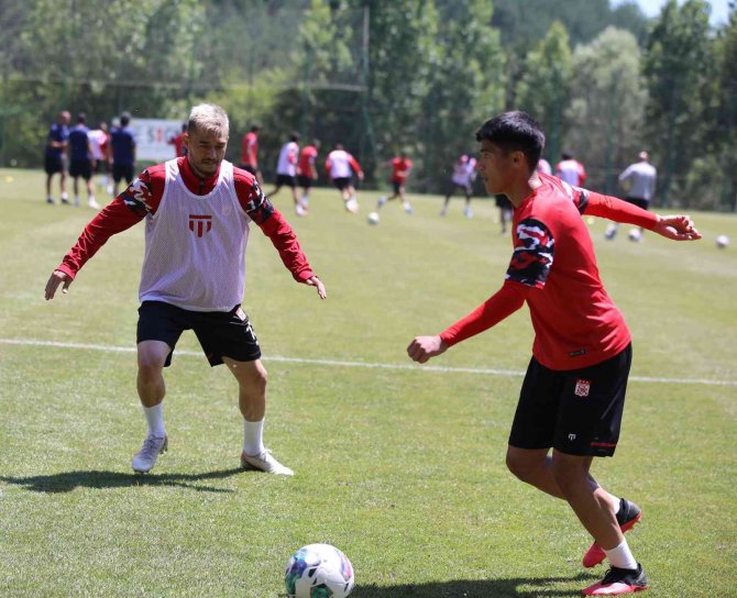 Sivasspor hücum çalıştı