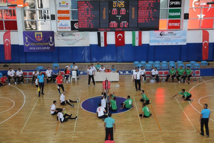 Tunceli'de Uluslararası Oturarak Voleybol Munzur Turnuvası heyecanı