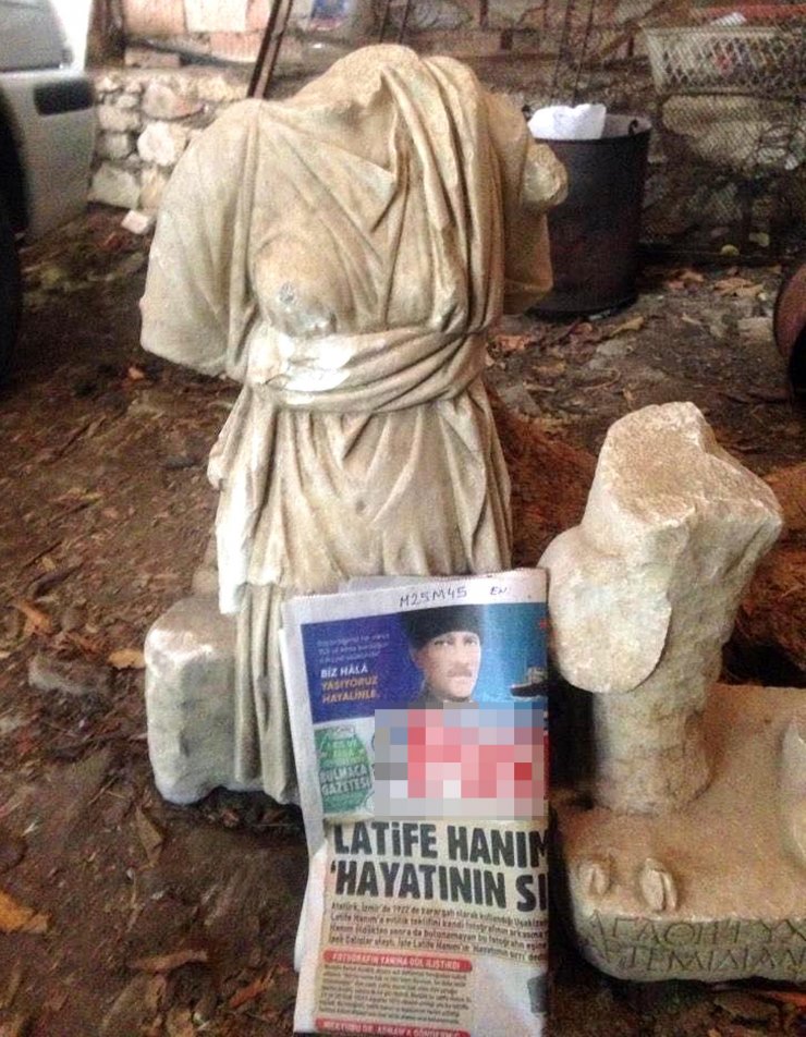 Akhisar jandarmasının bilgi paylaşımıyla 2 ilde tarihi eser ele geçirildi