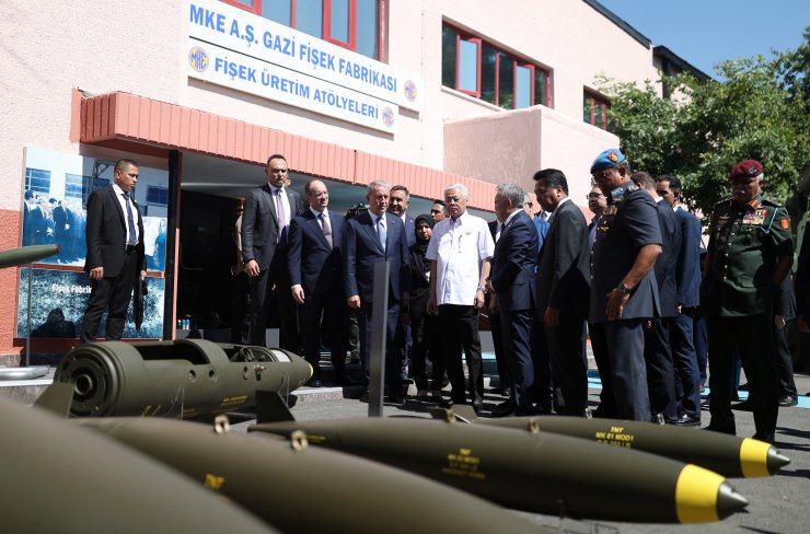 Bakan Akar, Malezya Başbakanı Yaakob'u kabul etti