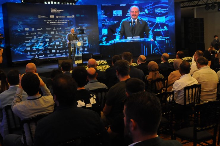 Bakan Varank: Hayatını bu işlere adayanların moralini bozmayın