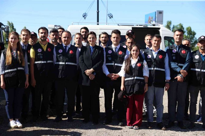 Çevre, Şehircilik ve İklim Değişikliği Bakanlığı ekipleri daima hazır