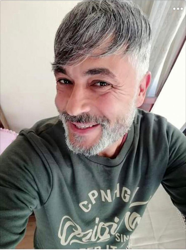 Cinayet sanığı bela okudu, hakim uyardı