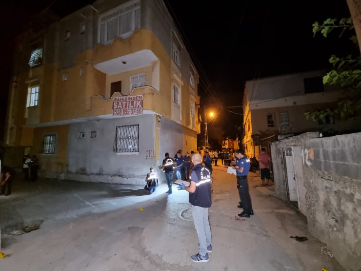 Çocukların tartışması büyüklerin karışmasıyla silahlı kavgaya döndü: 6 yaralı