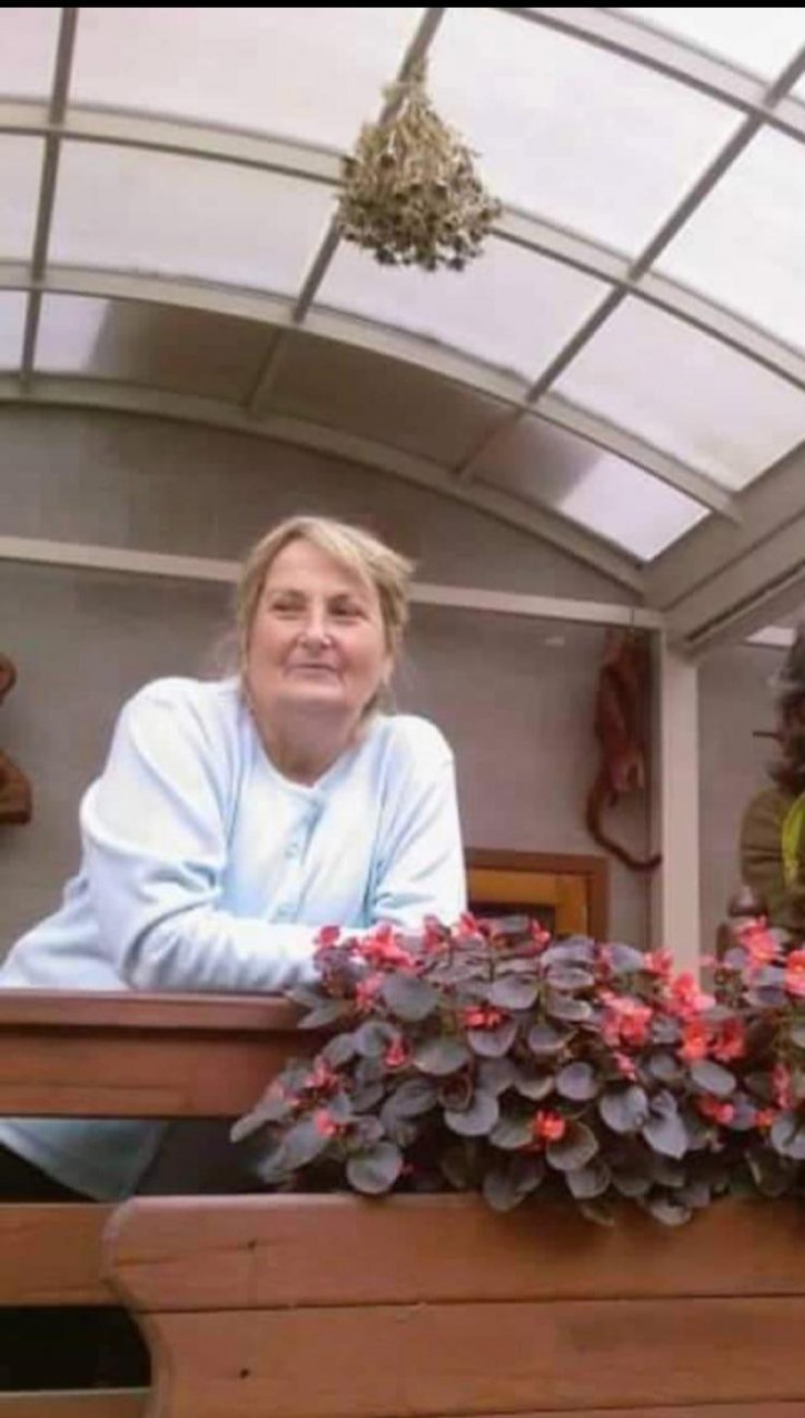 Manzaraya bakarken düştü, hastanede kalp krizinden öldü