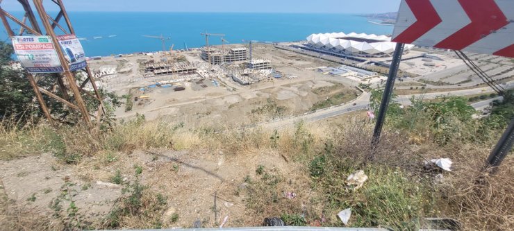 Manzaraya bakarken düştü, hastanede kalp krizinden öldü