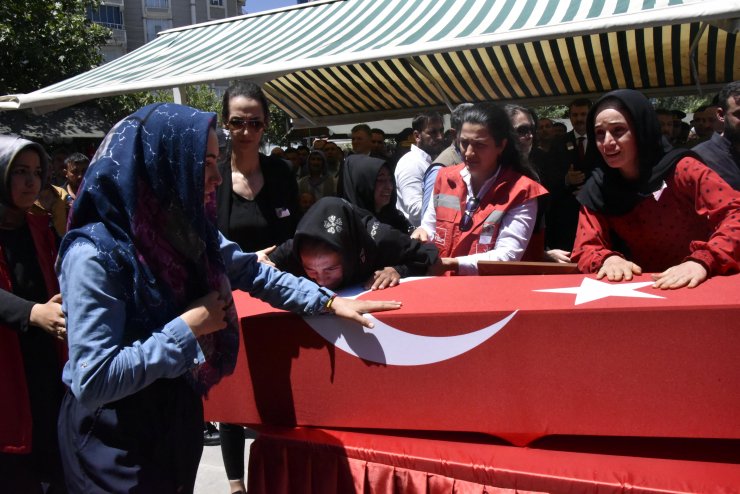 Şehit er Yusuf Gürler, son yolculuğuna uğurlandı