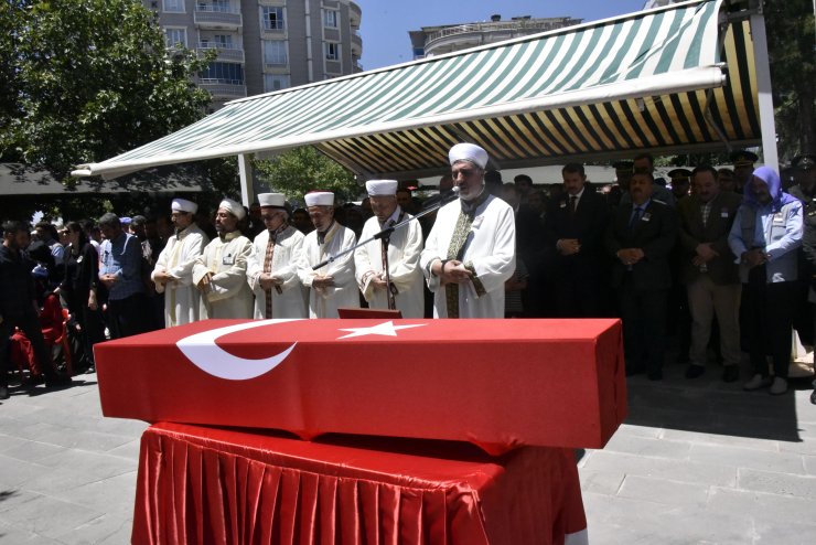 Şehit er Yusuf Gürler, son yolculuğuna uğurlandı