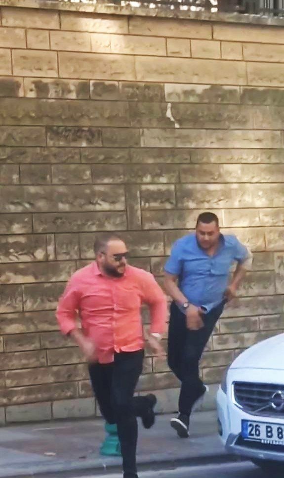 Şehrin göbeğinde falçatalı dehşet