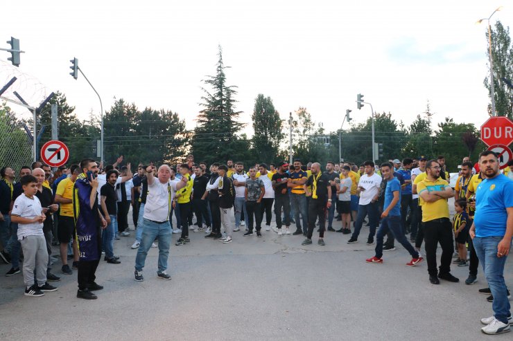 Ankaragücü’nün yeni transferi Jese Rodriguez’e coşkulu karşılama