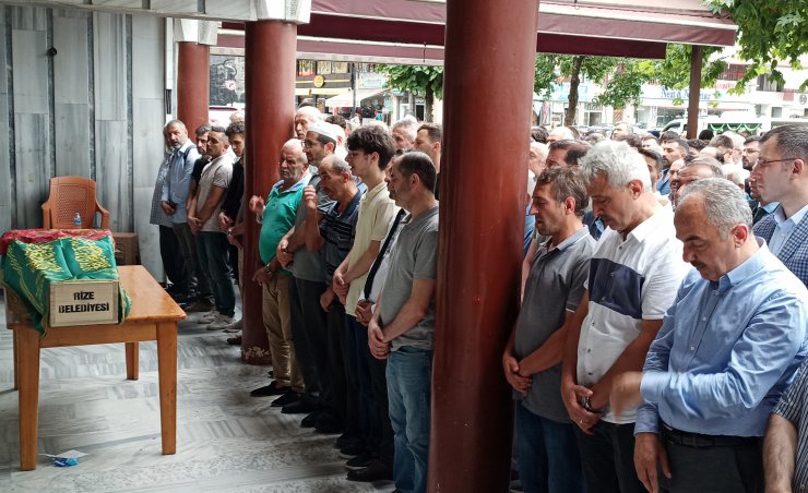 Denizde boğulan Ebrar, gözyaşlarıyla toprağa verildi