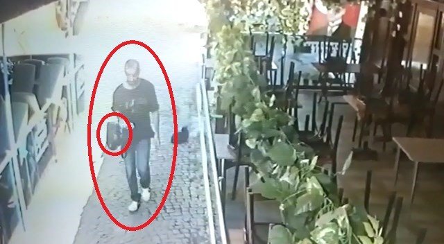 Kıskançlık krizine girdi eşi ve 2 çocuğunu rehin alıp işyerini ateşe verdi