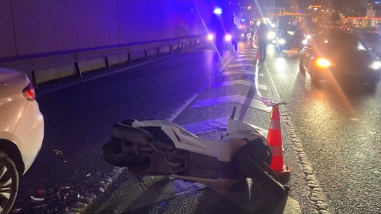 Zeytinburnu D - 100'de trafik kazası: 1 ölü