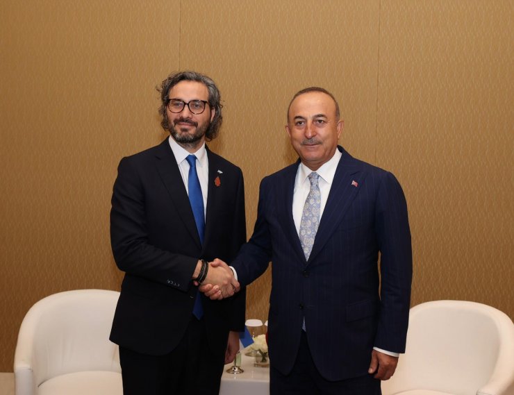 Çavuşoğlu, Endonezya’da G20 kapsamında ikili görüşmeler yaptı