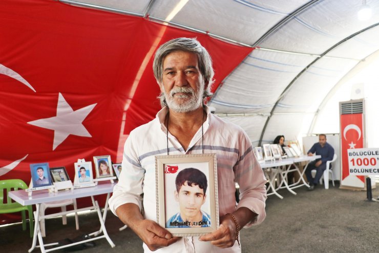 Evlat nöbetindeki aileler, bu bayramı da buruk karşılıyor