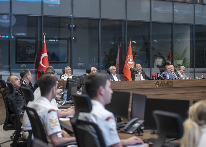 Bakan Soylu: Trafik denetimleri kesintisiz devam edecek