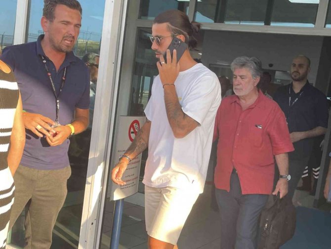 Sergio Oliveira, İstanbul’a geldi