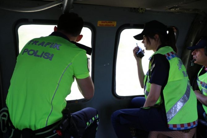 Bayramda helikopterli trafik denetimi