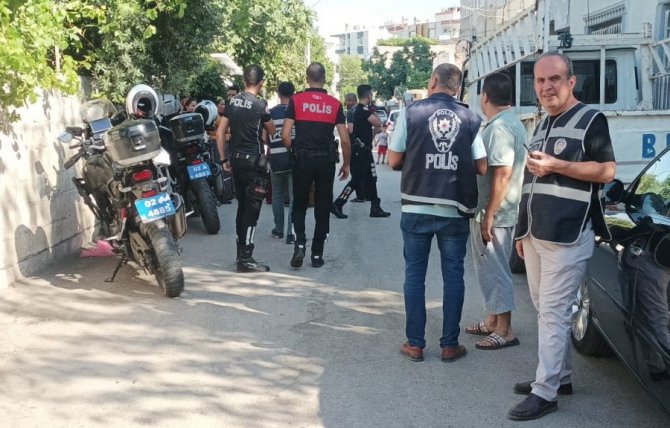 Komşular arası silahlı kavga: 2 gözaltı