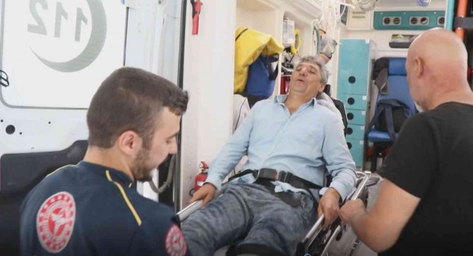 Kurban yerine ellerini kestiler