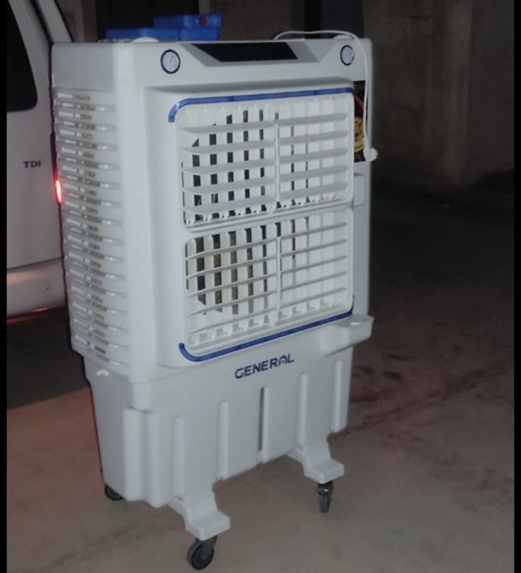 Taziye evinden klima çalan 2 kişi yakalandı